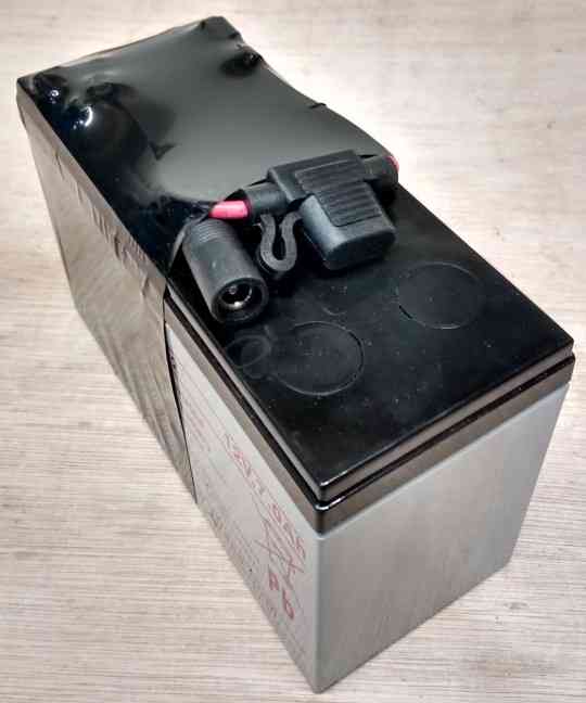 Quick Change Battery (Use after serial no:M3 10074 & JET 5387)